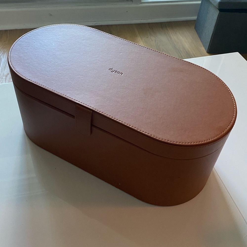 Dyson airwrap tan storage case (case only)